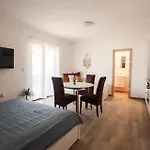 Laprivlaka * Privlaka (Zadar)
