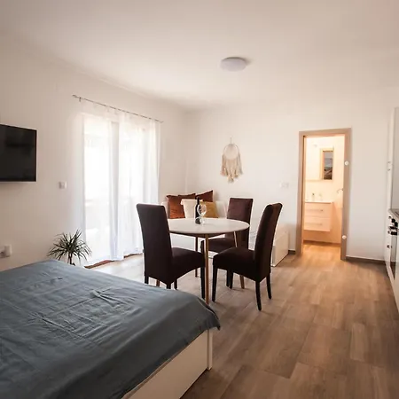 Laprivlaka * Privlaka (Zadar)